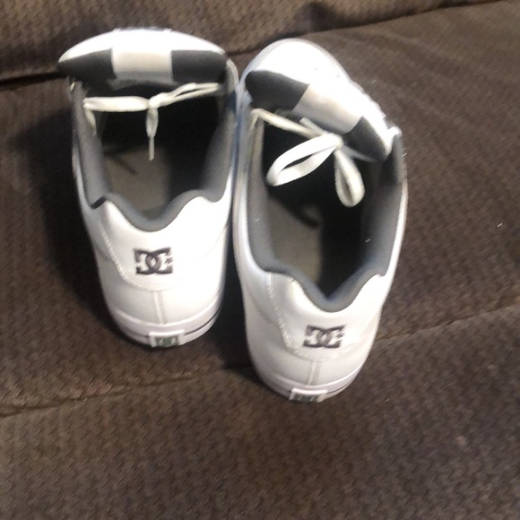 Dc shoes 11.5 - Picture 2 of 4